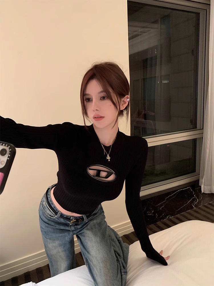 小姐姐D1esel辣妹私服修身顯瘦兩色鏤空螺紋收腰針織上衣