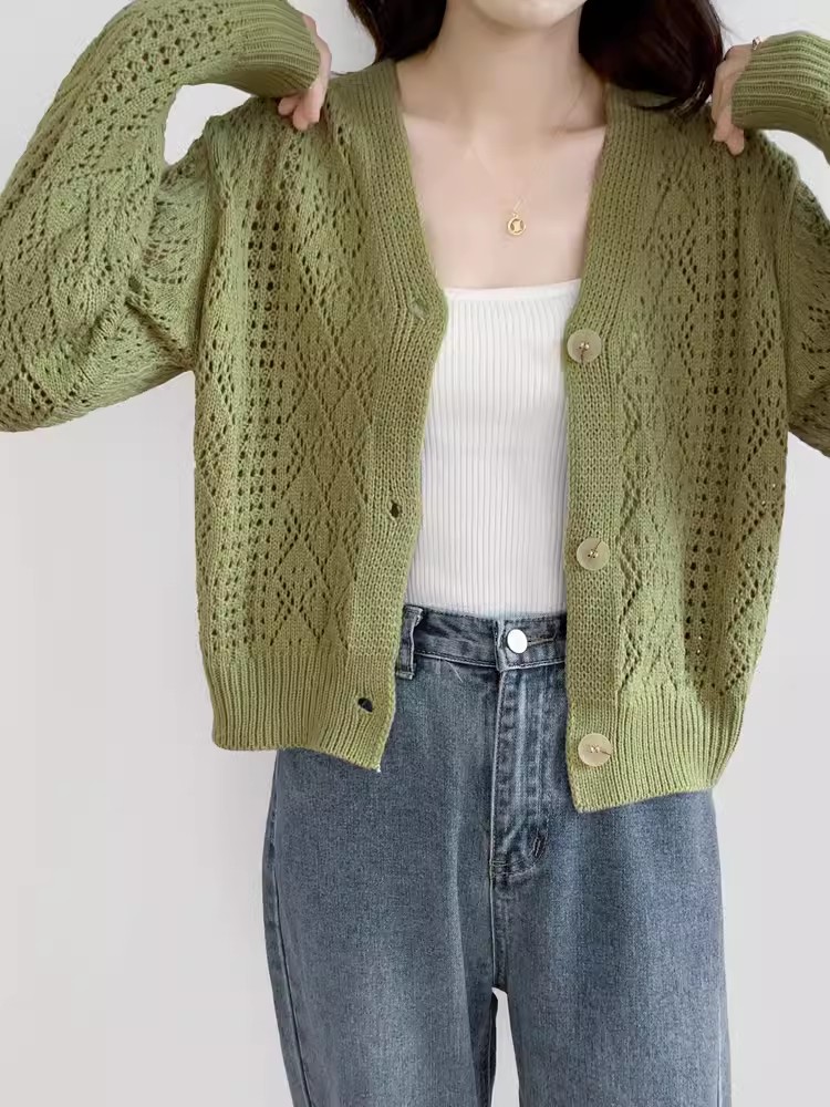 Korean retro twist sweater jacket new style lazy design hollow top worn with a green knitted cardigan