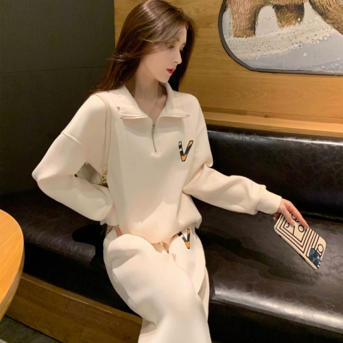 Polo collar sweatshirt suit for women in spring and autumn new fashion style age-reducing casual sports harem pants two-piece set