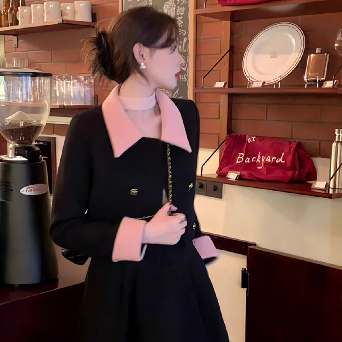 Korean version of sweet lady autumn and winter color matching fashionable temperament small fragrant small dress two-piece suit salt style light mature style girl