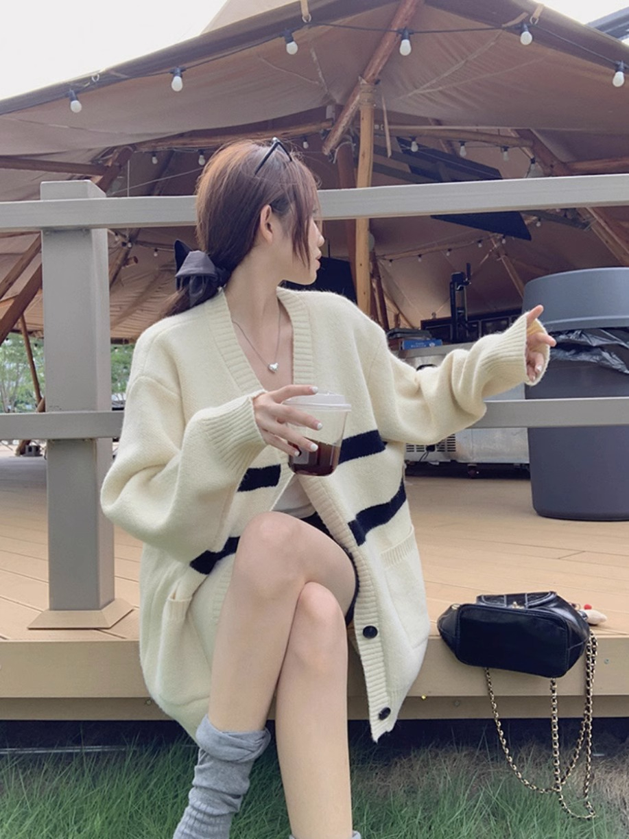 加厚V領中長款單排扣長袖針織開衫女秋冬新款寬鬆顯瘦毛衣外套潮