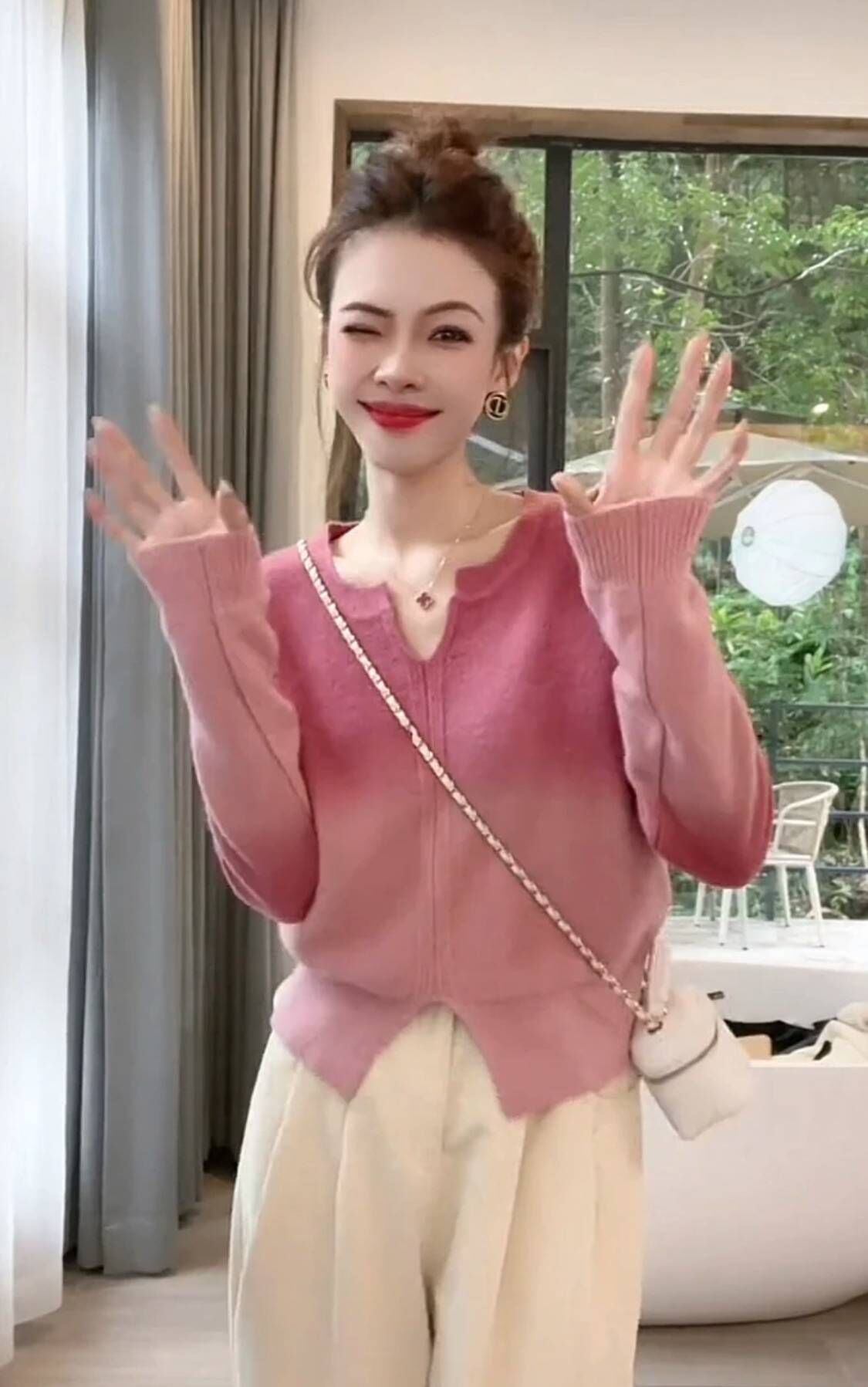詩詩嚴選-韓系軟糯漸變毛衣女溫柔氣質圓領套 頭百搭針織上衣