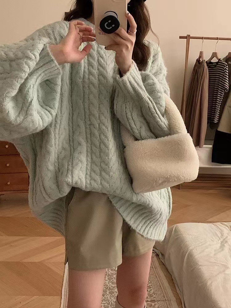 2023 Korean style new soft and waxy knitted pullover top, lazy style Korean style loose sweater jacket, women's large size autumn and winter