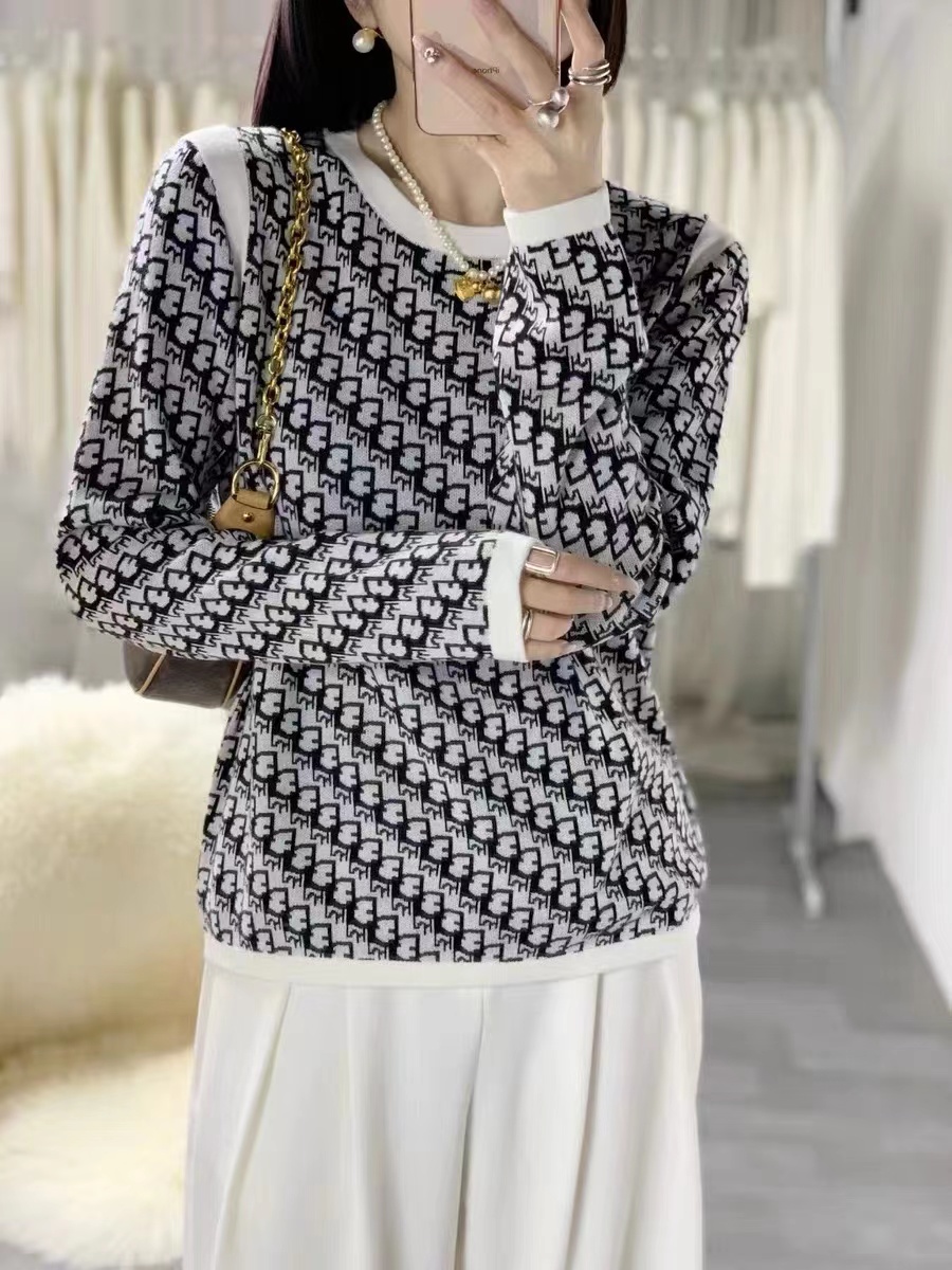 European goods 2023 summer new fashion design contrasting short-sleeved mulberry silk wool T-shirt women's round neck top