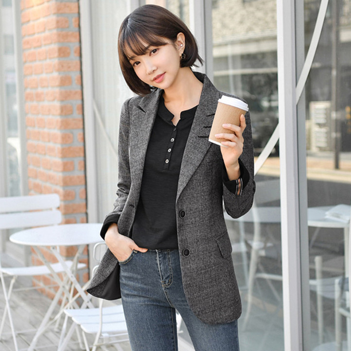 Horseshoe sleeve retro plaid casual suit top for women 2023 Korean version two-button simple rounded small suit jacket