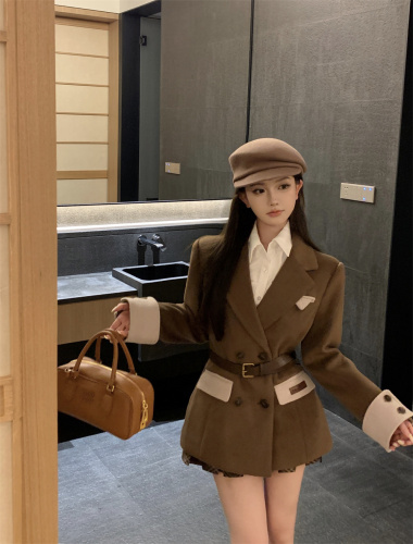 Real shot of Maillard suit woolen coat for women retro autumn and winter small double-breasted short woolen coat