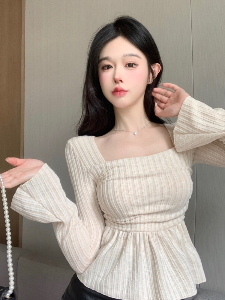 方領長袖t恤女秋裝小個子純欲修身收腰上衣內搭短款喇叭袖打底衫