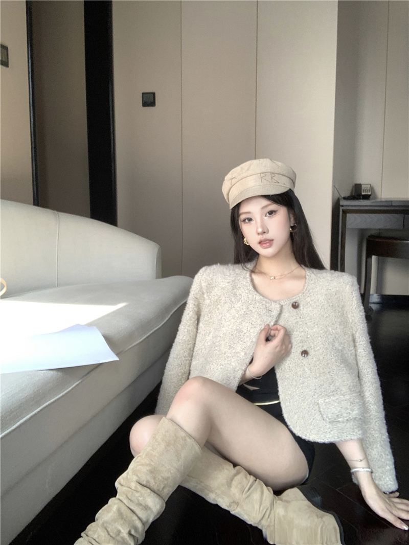 Actual shot ~ 2023 new winter style velvet small fragrant design waist slimming jacket