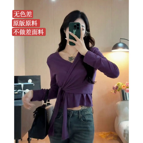 V-neck solid color long-sleeved T-shirt for women  autumn new slim fit niche design waist bottoming shirt top