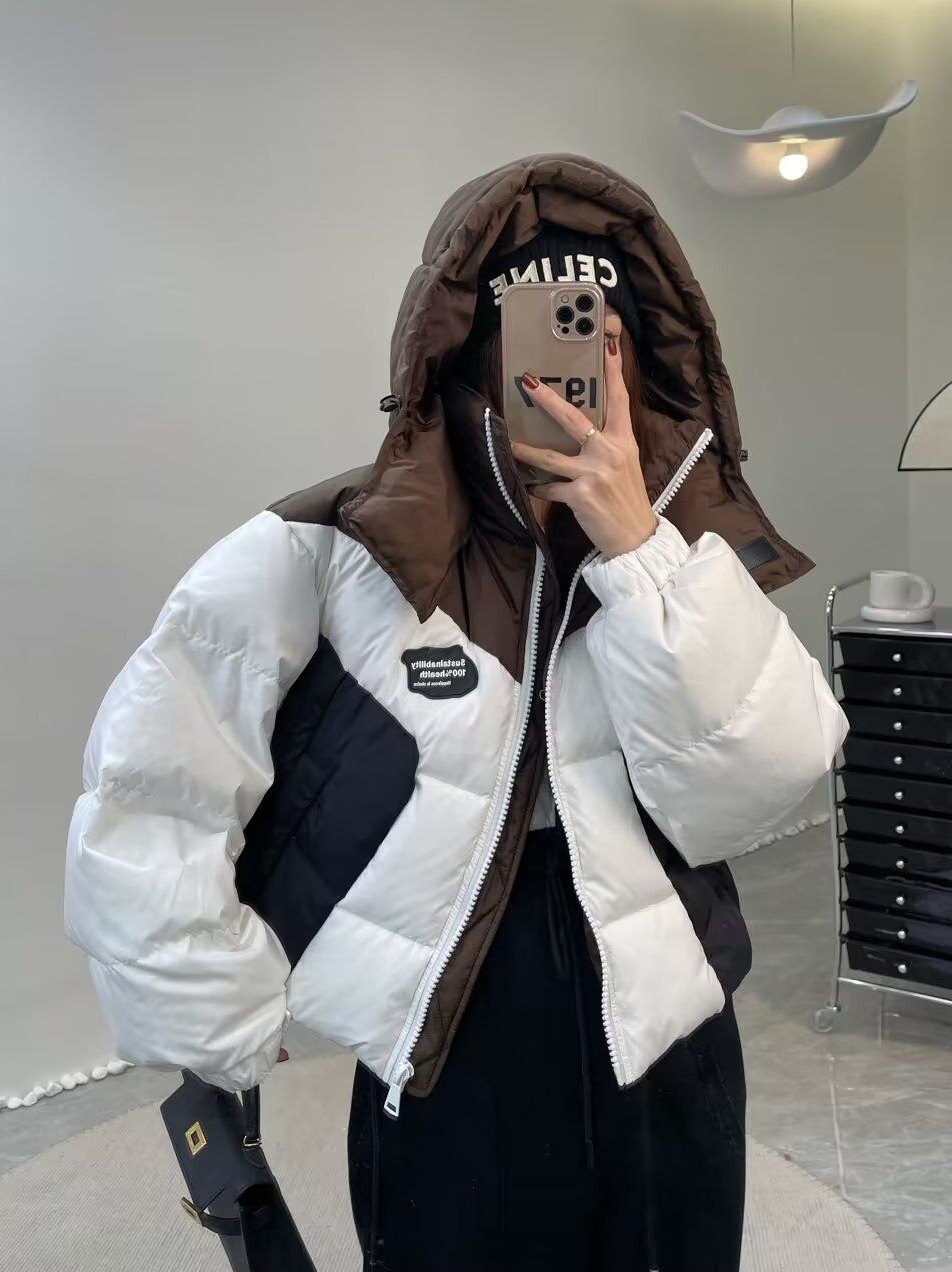 European contrasting color stand-up collar hooded down jacket for women, short style 2023 winter new design small man jacket
