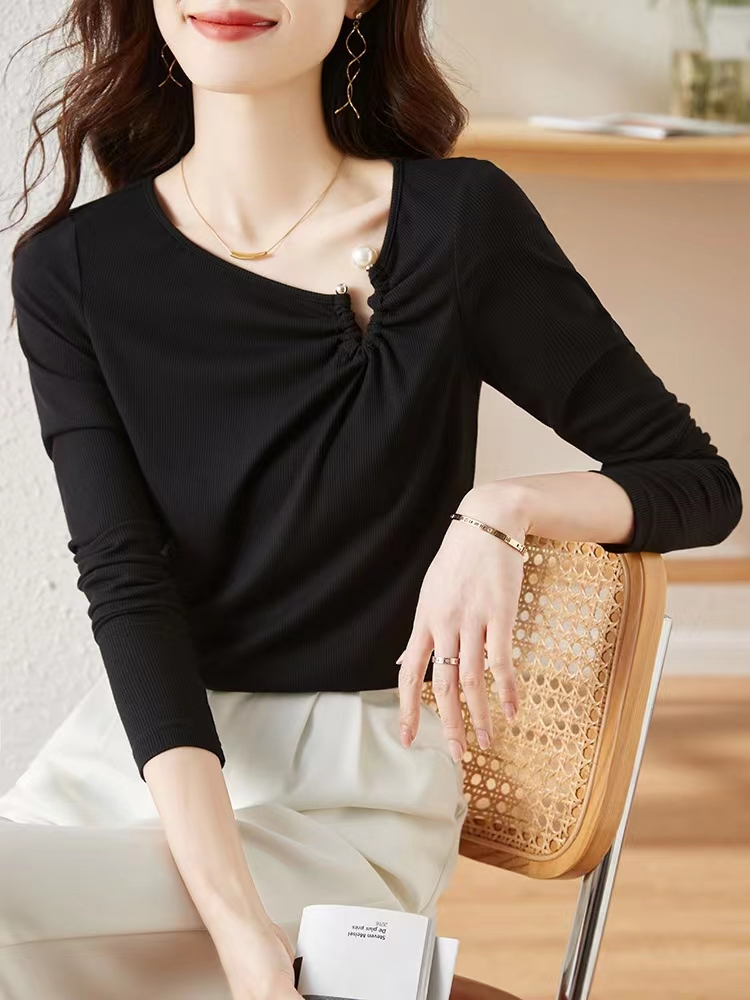 長袖t恤女2023春秋裝新款洋氣設計感小眾斜V領針織衫修身打底上衣