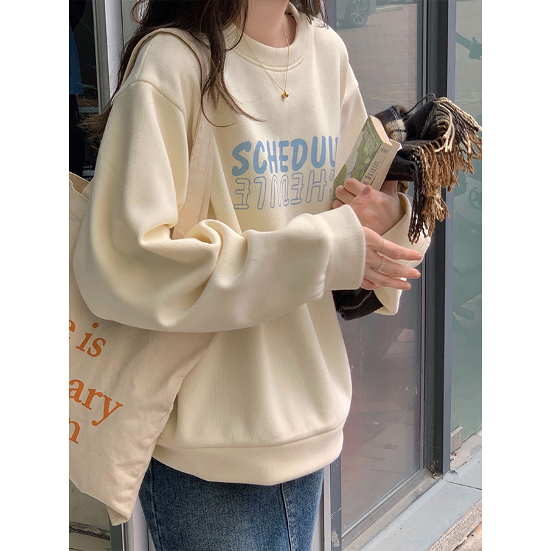 Women's winter college style casual puffy long sleeve sweatshirt with printed design, simple and versatile basic long sleeve top