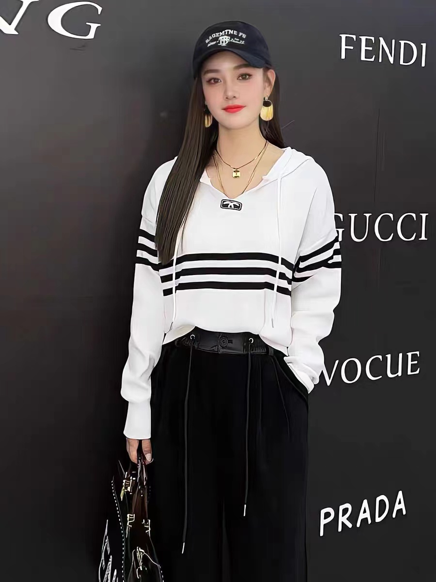 歐貨2023早秋女時尚設計感小香風連帽寬鬆長袖百搭套頭上衣針織衫