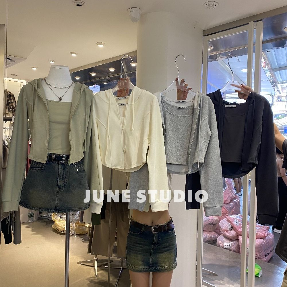 Short hooded zipper cardigan jacket tops for women spring and autumn new style inner camisole two-piece set