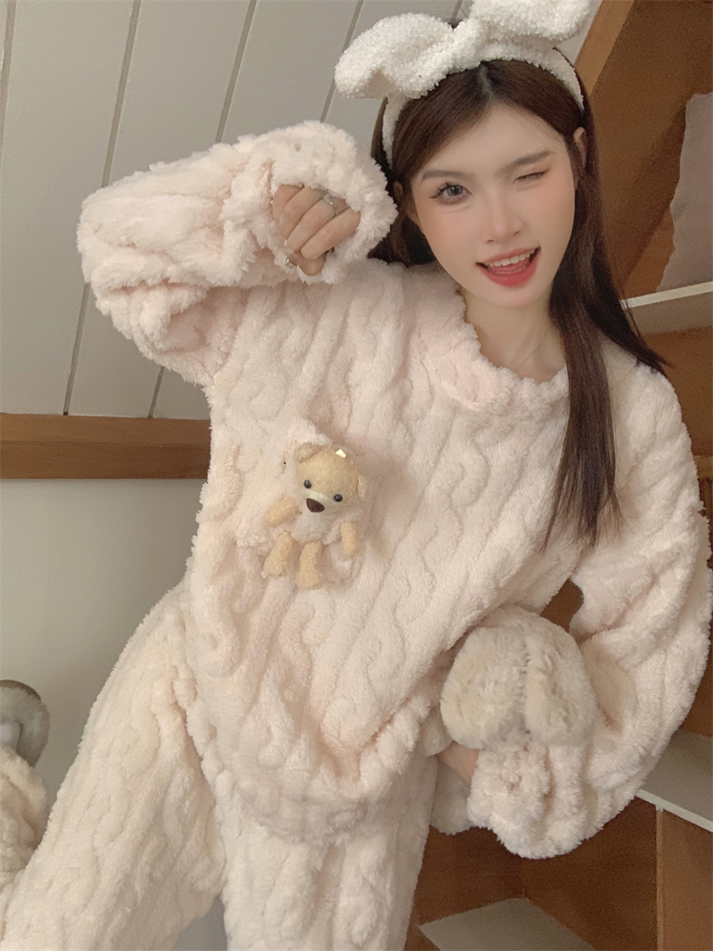 實拍口袋熊熊可愛公仔秋冬珊瑚絨加絨加厚家居服學生睡衣
