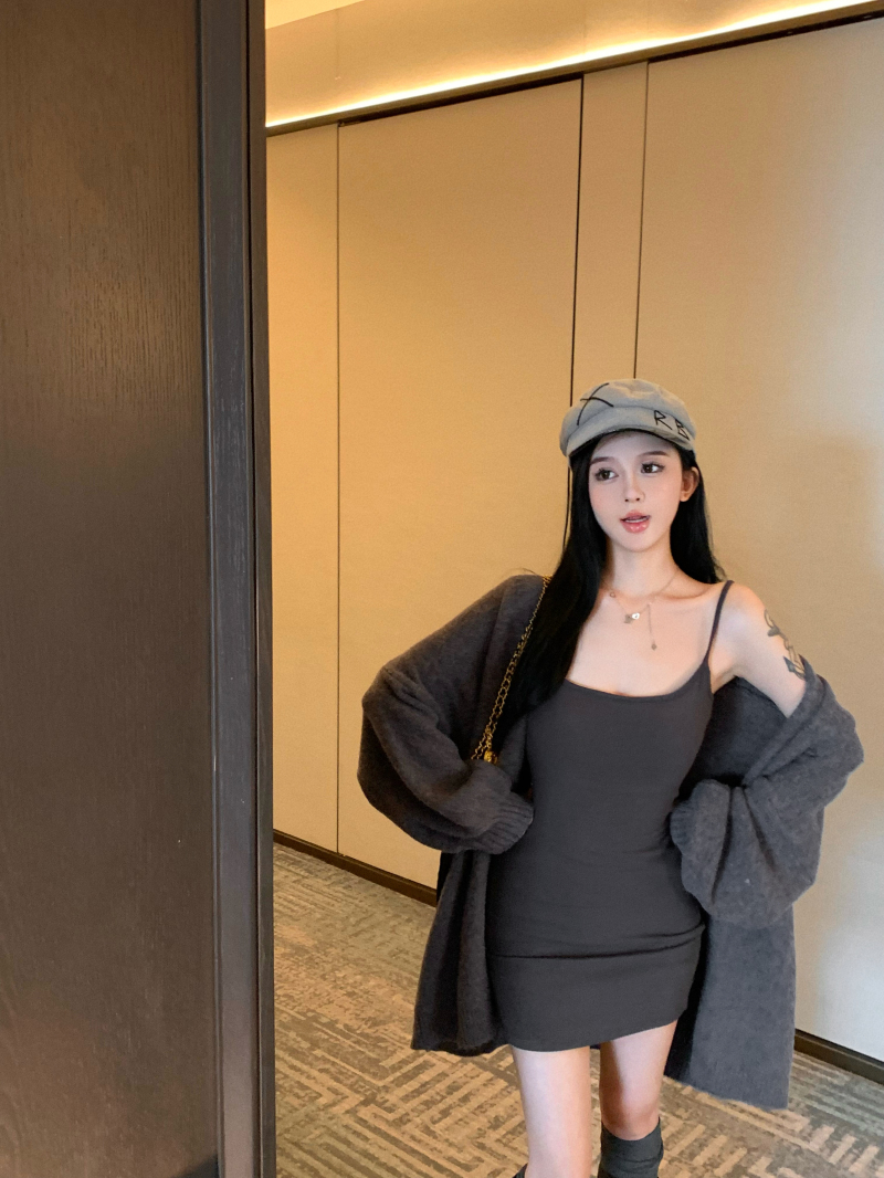 Actual shot of lazy style sweater mid-length loose casual cardigan jacket + inner knitted suspender dress