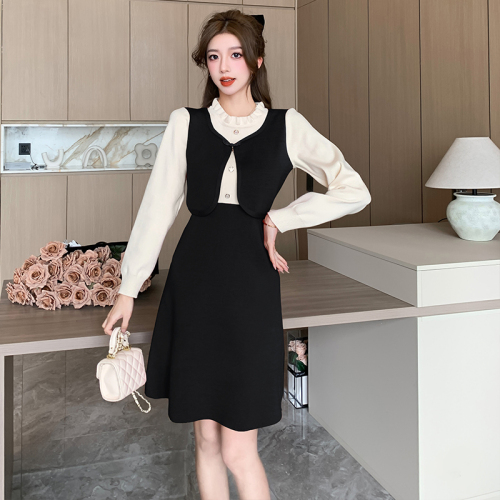 autumn and winter new age-reducing fashion splicing fake two-piece versatile slimming long-sleeved knitted dress for small fragrant women