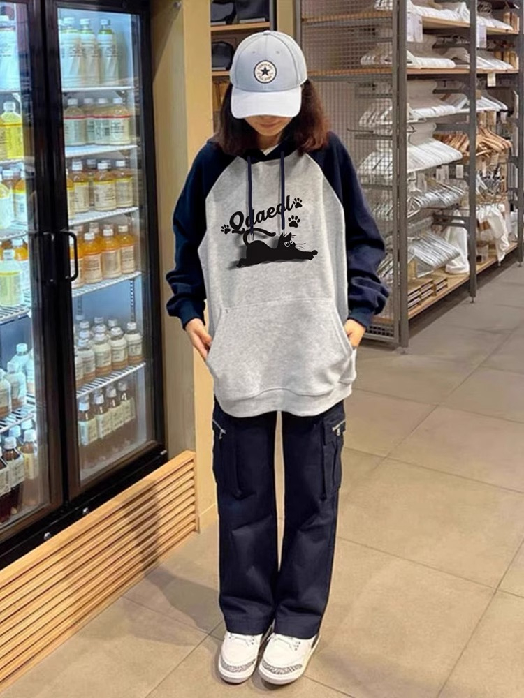 食毛華棉複合牛奶絲300克拼接插肩連帽衛衣