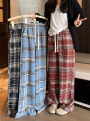 Fine-crafted, thin-checkered composite milk fabric and thick-combined silver fox fur leisure checkered trousers with wide legs