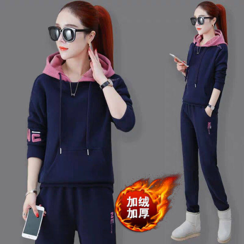 Thickened velvet sports suit for women autumn and winter  new Korean style long-sleeved sweatshirt casual wear two-piece set trendy