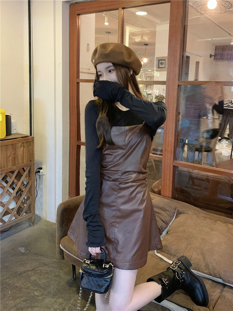 Real shot of retro light and mature style suit, versatile long-sleeved inner bottoming shirt, waist-cinching suspender skirt, leather skirt for little women