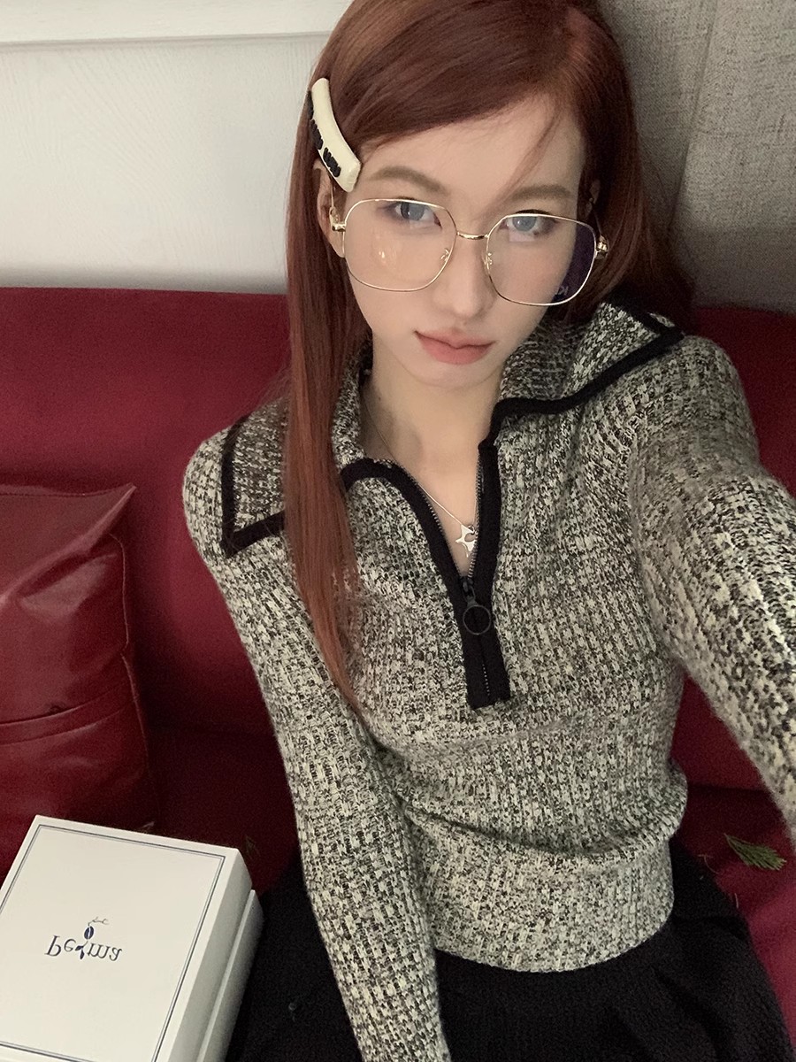 紅人館拉鏈毛衣女秋冬2023新款加厚內搭打底灰色高級感針織衫