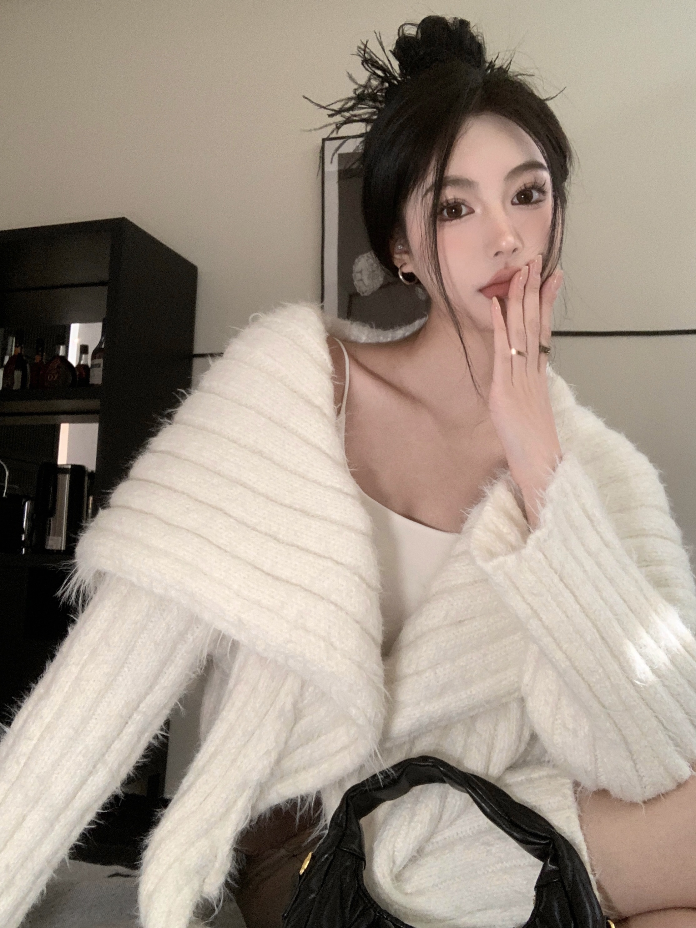 Actual shot~ Fashionable big lapel furry knitted cardigan for women, high-end short sweater jacket trendy