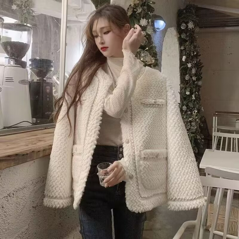 2023秋冬新款韓版小香風羊羔毛外套女寬鬆加厚仿皮草皮毛一體上衣