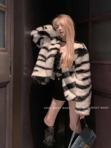 Real shot of zebra print fur retro fur coat for women new winter loose and high-end cardigan top