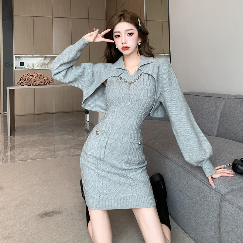 French knitted jacket, waistcoat, halter neck suspender dress, sweater with waist, fashionable sweater two-piece set, autumn and winter style
