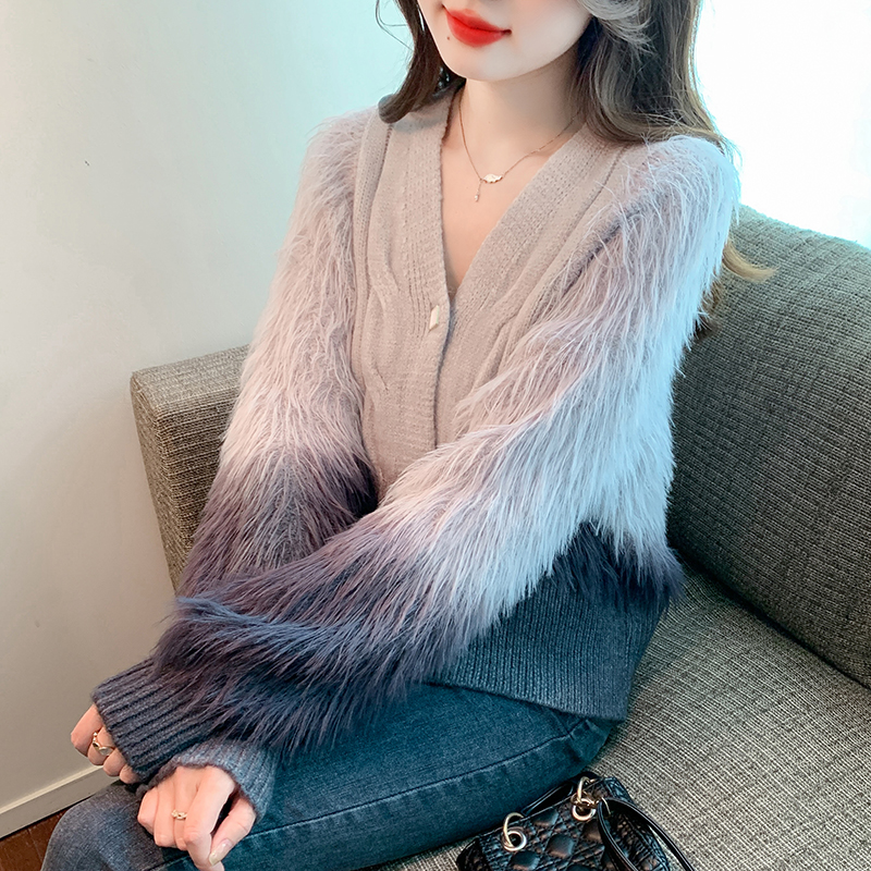 實拍慵懶風仿水貂絨毛衣女寬鬆漸變色溫柔軟糯Ⅴ領加絨氣質針織衣