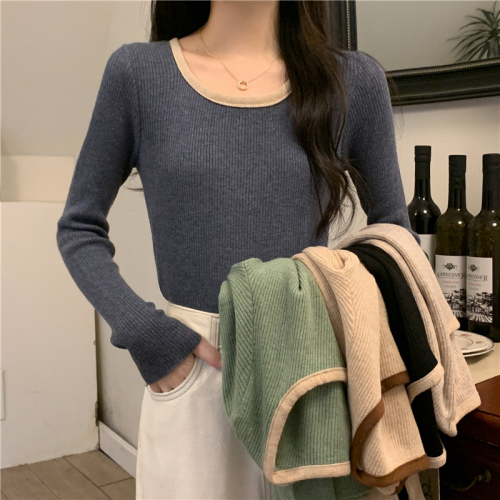 Actual shot of autumn new square-neck long-sleeved bottoming shirt with knitted sweater top for women