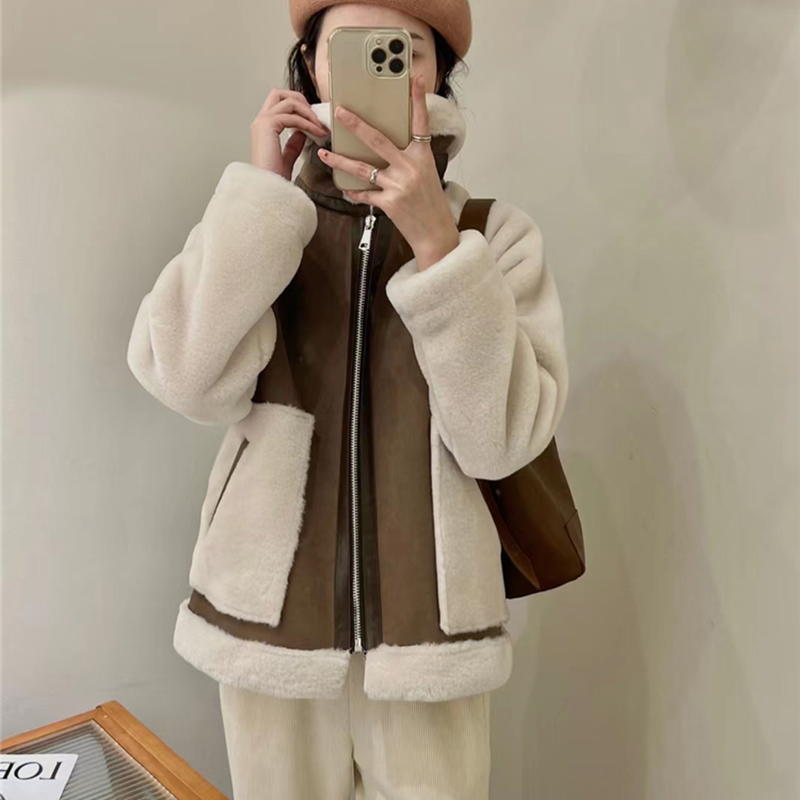 YIDO皮毛一體羊羔毛外套女2023冬新款寬鬆顯瘦加厚麂皮絨機車夾克