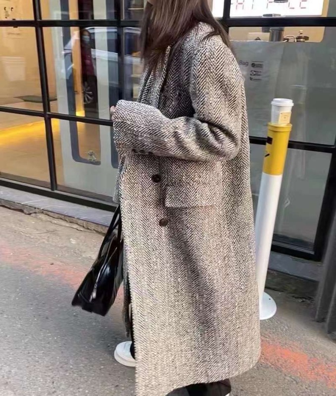 High-grade cashmere woolen coat for women 2023 winter new style Korean style fashionable variegated tweed long loose coat