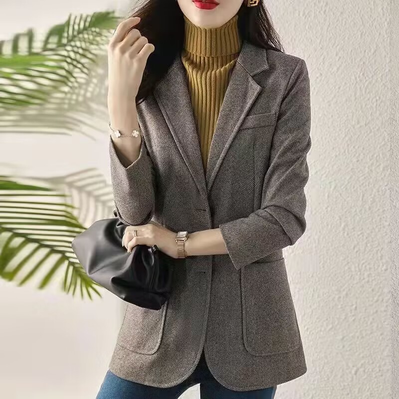 Sexy gray suit jacket women's 2023 spring new Korean style casual trendy temperament popular small suit top