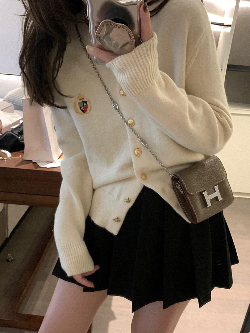 OHLABABY American college style round neck embroidered badge knitted cardigan women's sweater jacket autumn age-reducing top