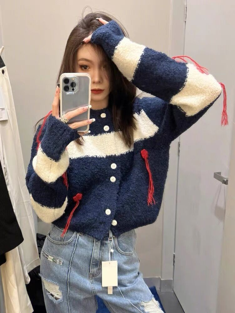 2023秋冬新款女裝藝術生奶韓系ins風高級感超好看軟糯糯毛衣上衣