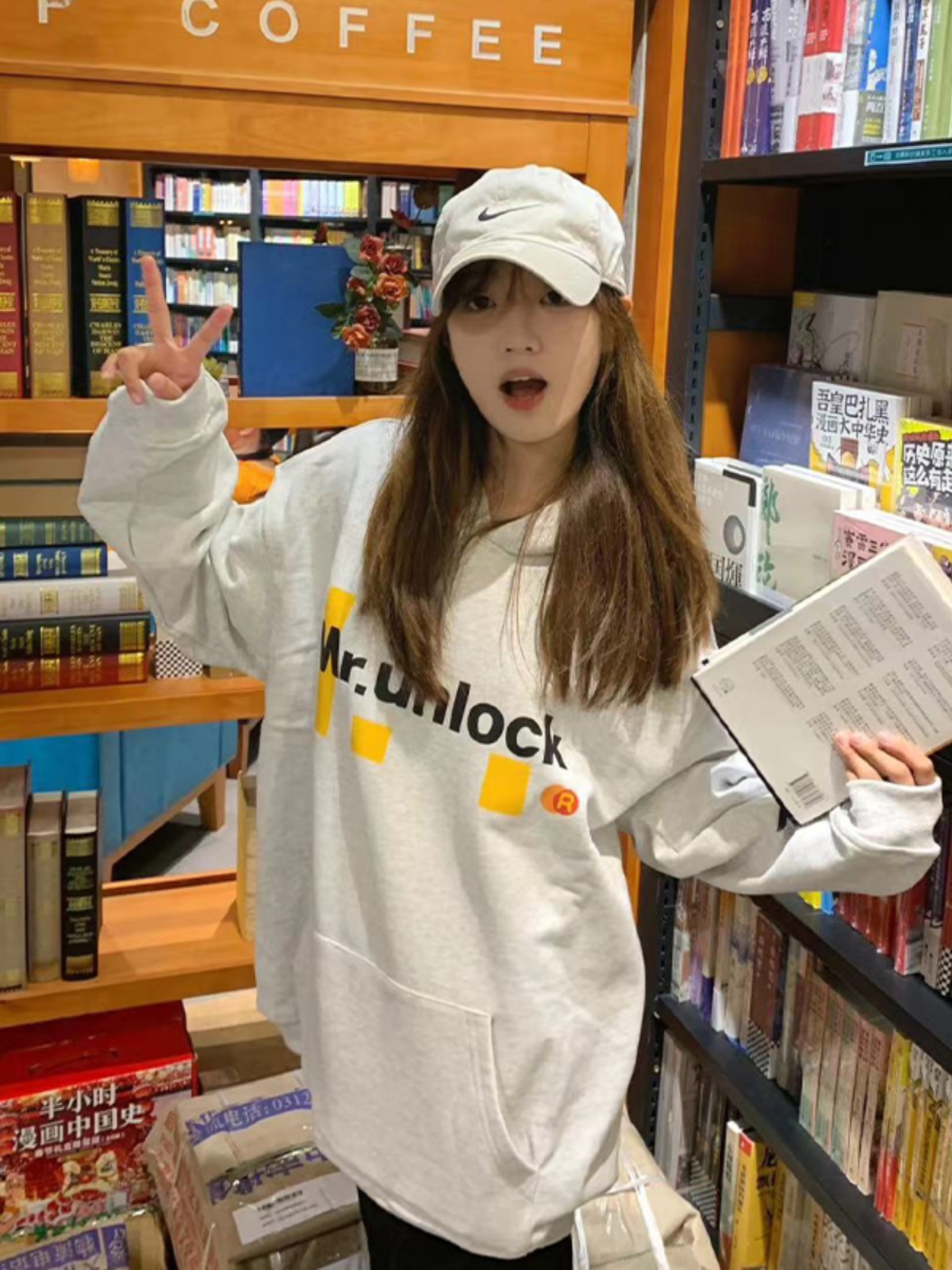 AKAH原創麥門衛衣上衣套頭連帽寬鬆長袖潮流學生美式街頭情侶重磅