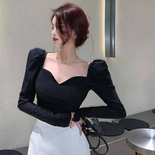 French black square neck spring and autumn bottoming shirt for women with puff sleeves and long-sleeved T-shirt, sexy slim clavicle top