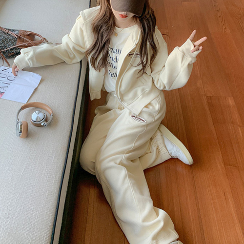 Sports street sweatshirt suit for women, spring, autumn and winter  new model for small people, two-piece suit to reduce age and style