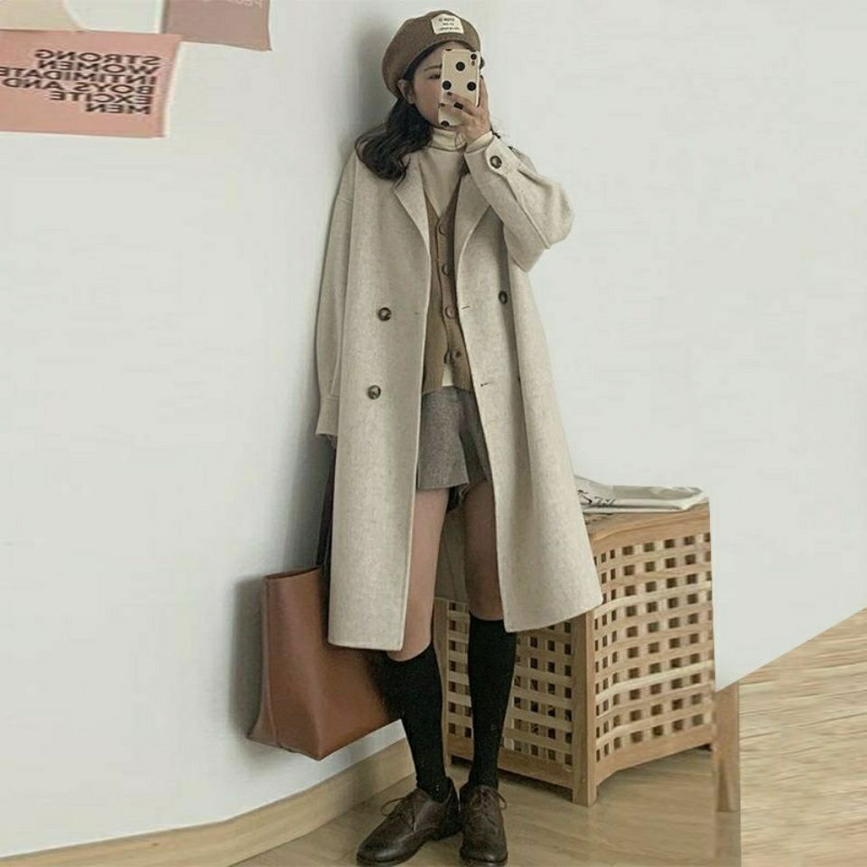 Hepburn style woolen coat 2023 autumn and winter Korean version loose small woolen coat women's mid-length