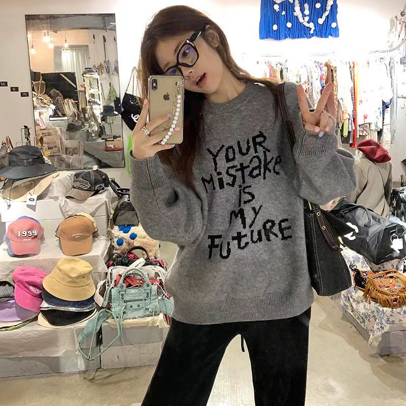 2023新款小仙女設計感字母復古毛衣女寬鬆外穿秋季圓領針織衫上衣
