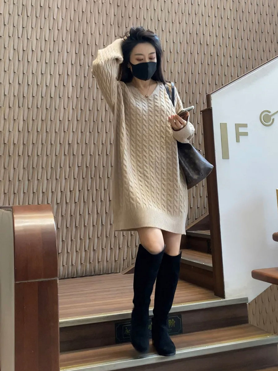 毛衣女2024年新款加厚慵懶百搭法式復古麻花軟糯針織連衣裙秋冬季