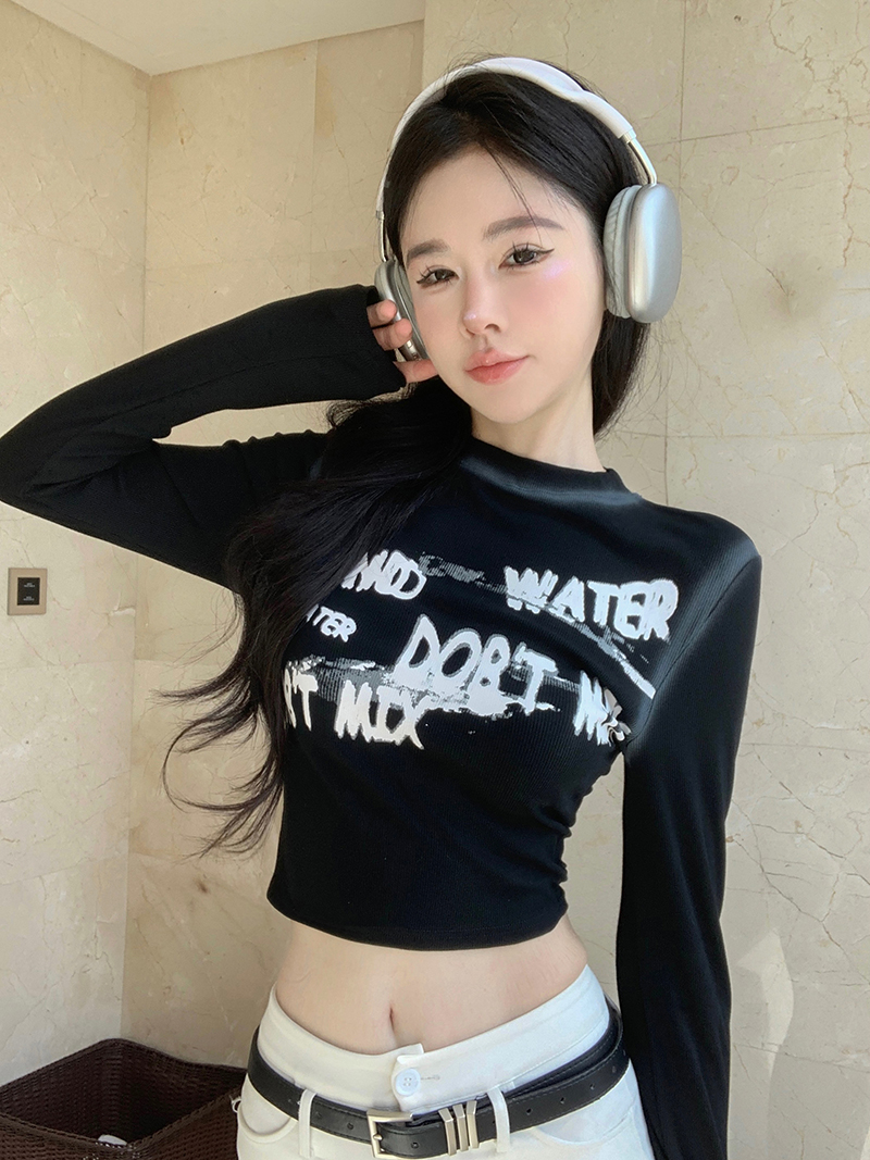實拍   撞色字母印花長袖t恤女圓領打底上衣
