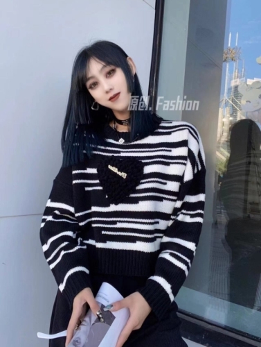  Comfortable Lazy Style Long Sleeve Sweater Autumn New Striped Versatile Sweater Women's Wool Embroidered Top