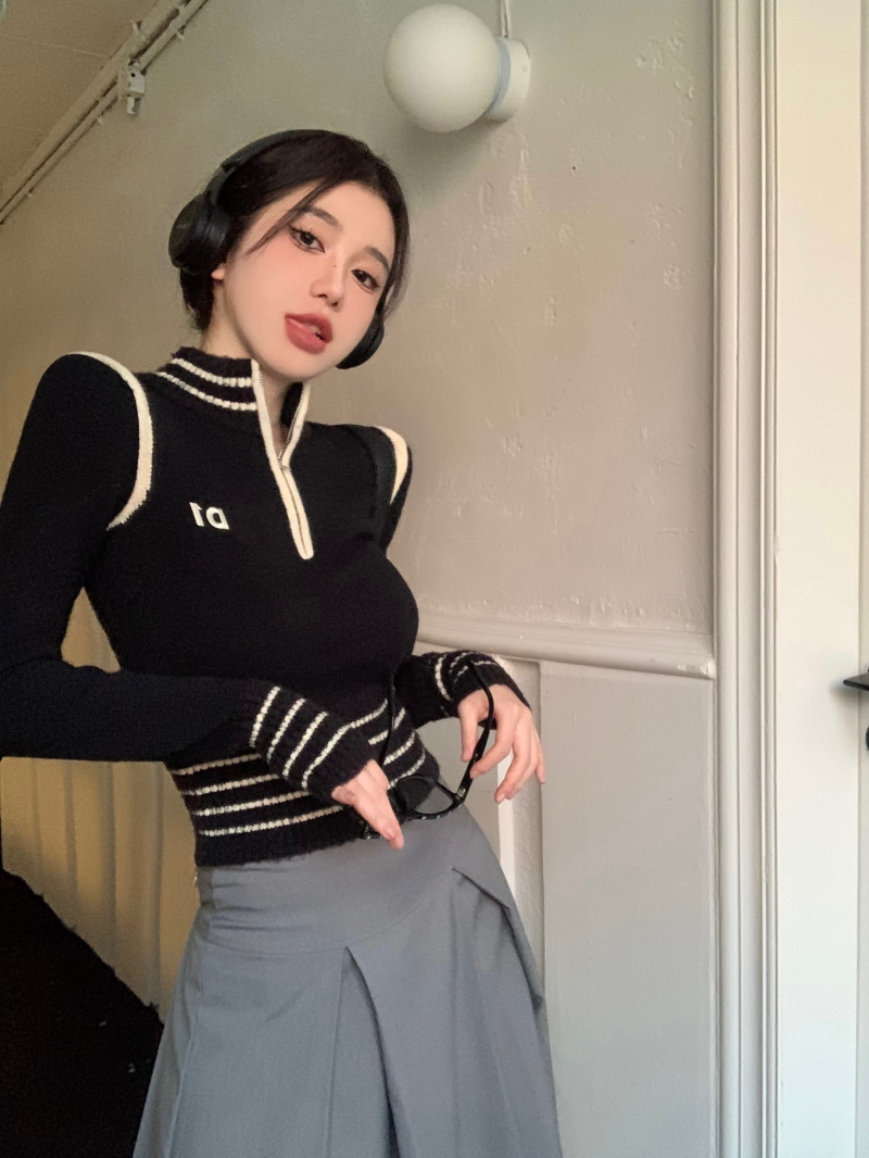 實拍 半拉鏈條紋高領針織衫辣妹短款修身上衣