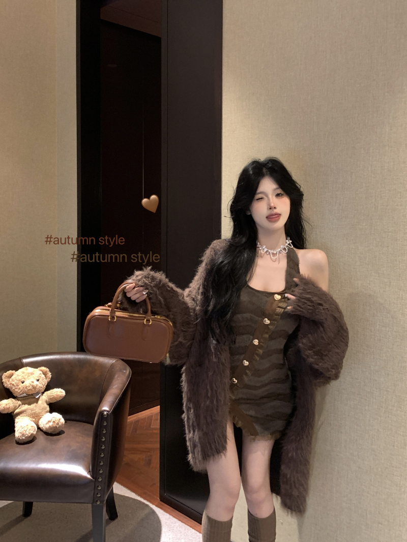 實拍 奶與芭比慵懶風開衫毛衣外套女收腰顯瘦辣妹掛脖短裙
