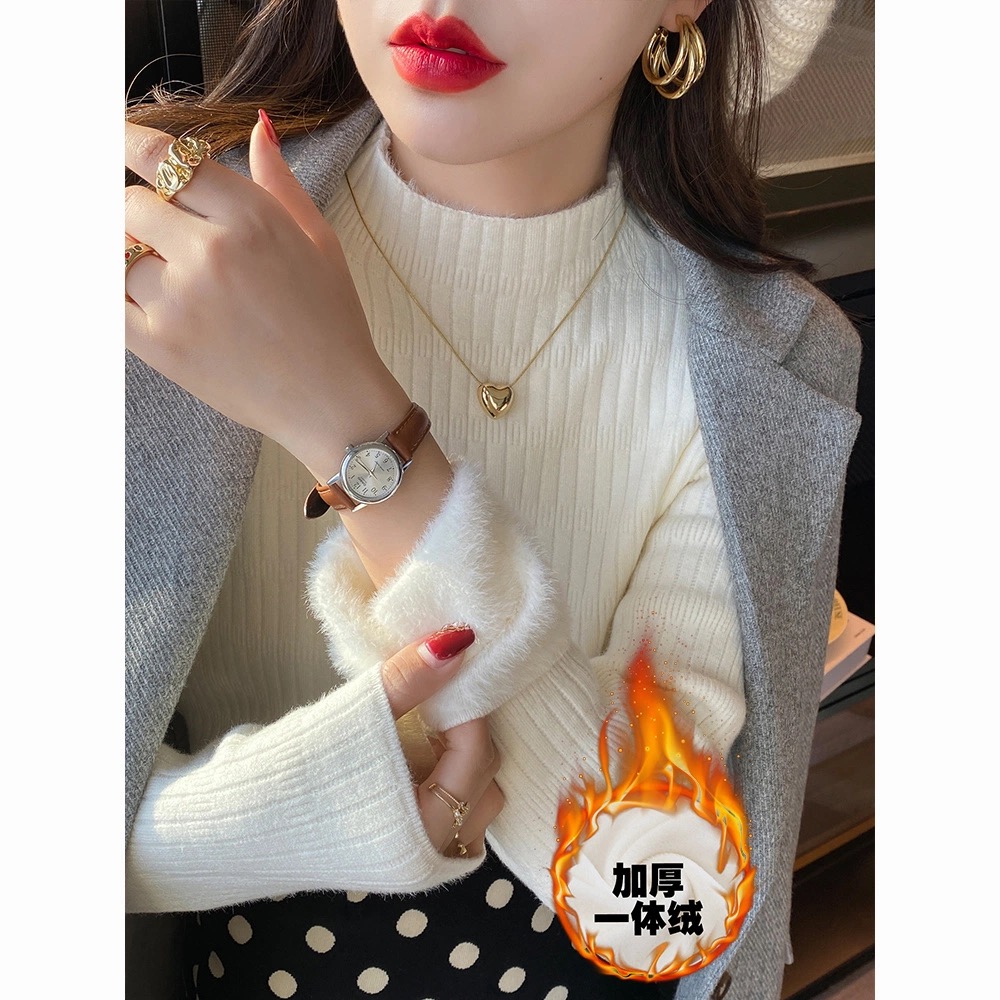 加絨毛衣女設計感加厚半高領內搭打底衫秋冬高級感一體絨保暖上衣