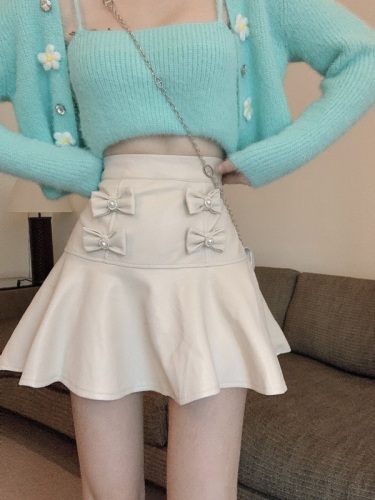Real shot of suspenders + long-sleeved knitted cardigan two-piece set