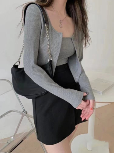 Quality Inspection Officer Picture 2023 Early Autumn New Korean Style Commuting Two-piece Set of Knitted Suspenders + Knitted Cardigan Jacket